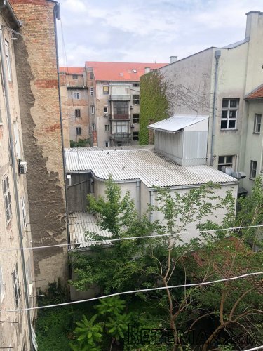 iznajmljujem troiposoban stan na duže vrijeme - 5