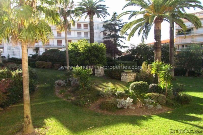 Sale Apartment - Juan-les-Pins Centre