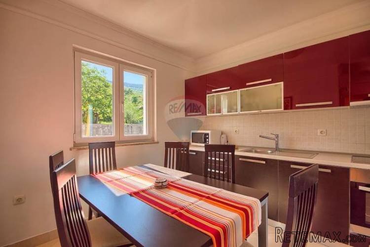 Villa s prekrasnim pogledom na more i vlastitim bazenom - 5