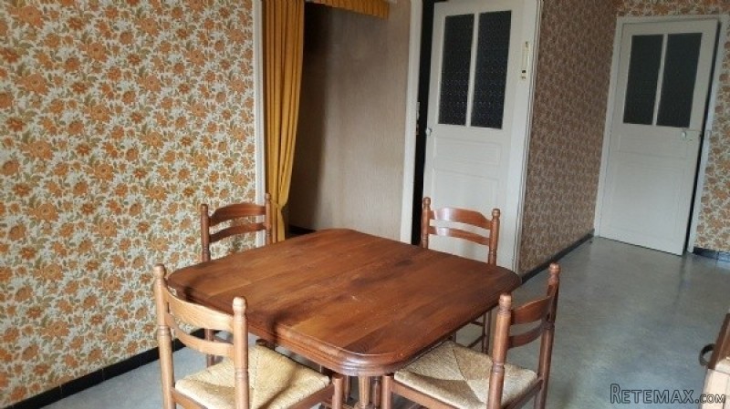 Village House To Modernise With 60 m2.. - 2