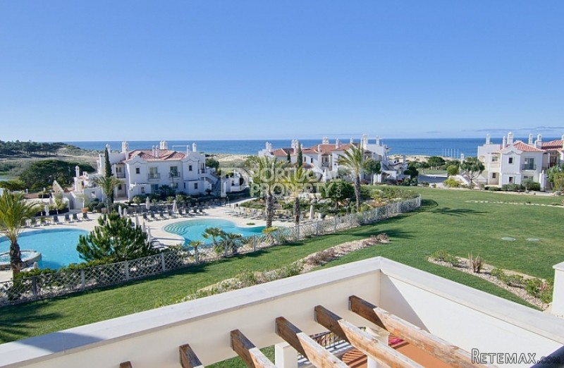 Stunning Ocean Views in a Golden..