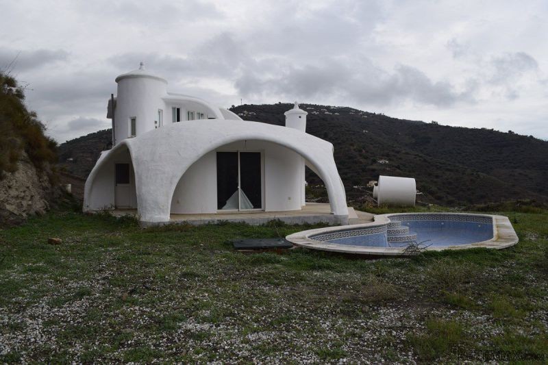 Villa for Sale in Arenas 275.000 € - 2