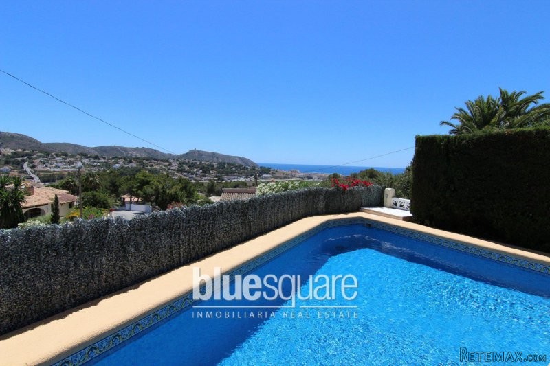 Great Sea Views - 15 minutes walk from..