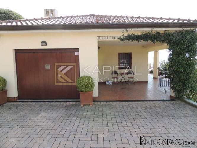 Kuća Rijeka Martinkovac obiteljska villa!