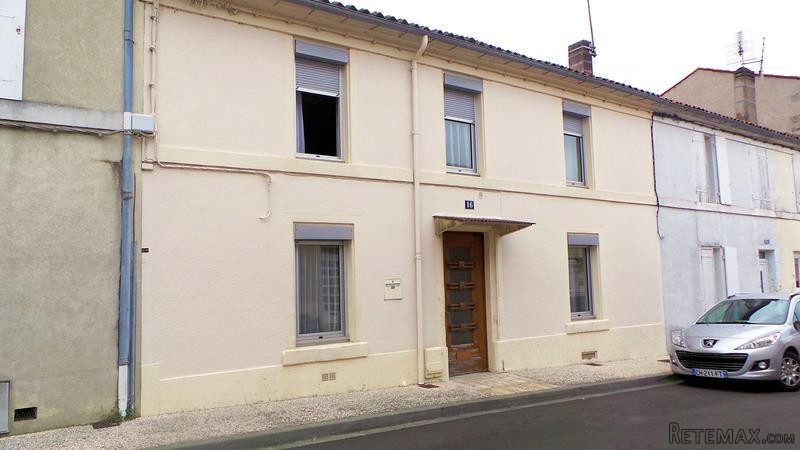 Townhouse With Garden