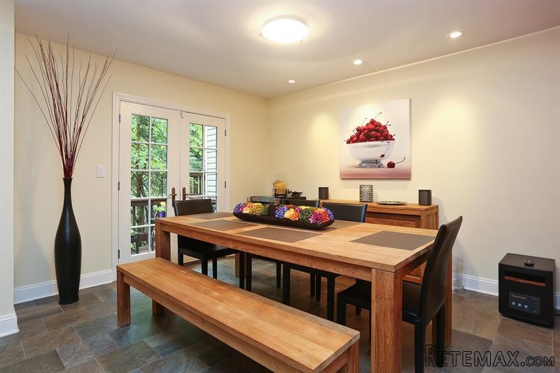 3 bedroom House For Sale: 75 W.. - 2