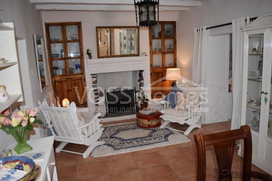 EXCLUSIVE TO VOSS HOMES - A stunning, beautifully.. - 19