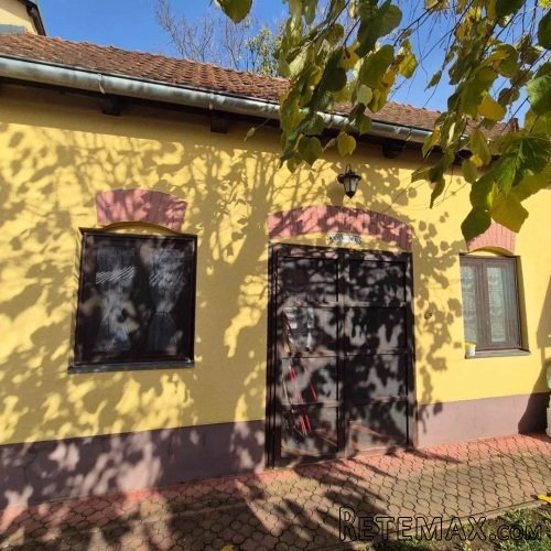 Prodajem izuzetnu kucu na selu,kompletno sredjenu,renoviranu,opr - 20