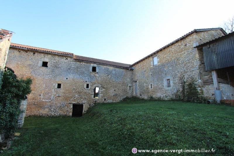 Ref 29335 : Bourg De Vergt