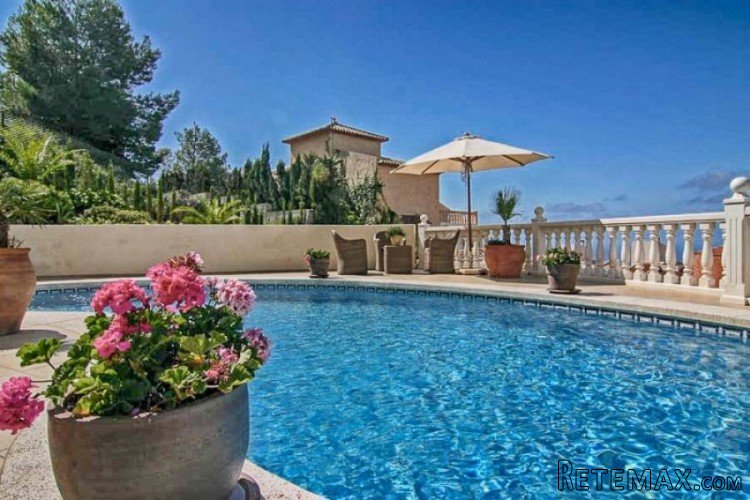 A lovely villa in the prestigious area of Altea Hills. This.. - 2