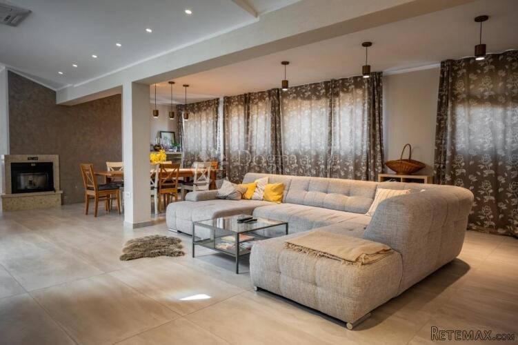 WOW! PENTHOUSE U ATRAKTIVNOM MEDULINU! - 2