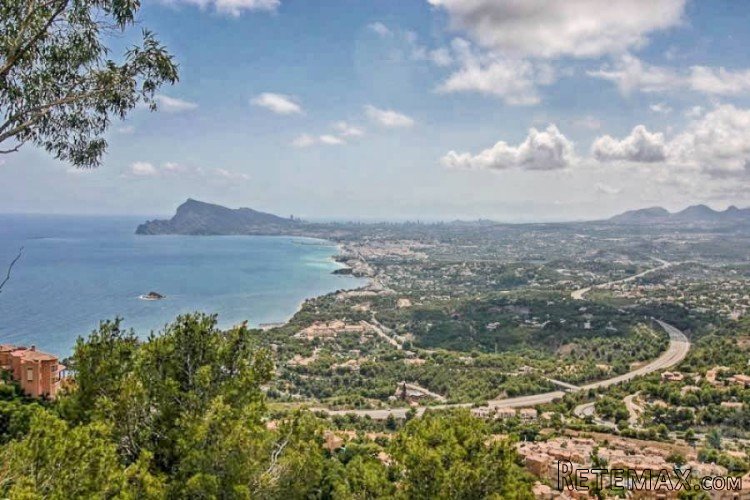 A lovely villa in the prestigious area of Altea Hills. This.. - 3
