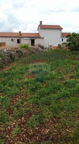 Otok Krk, Kras - građevinsko zemljište 1620m2 - 4