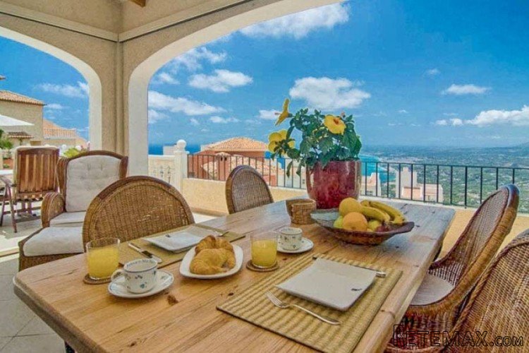 A lovely villa in the prestigious area of Altea Hills. This.. - 5