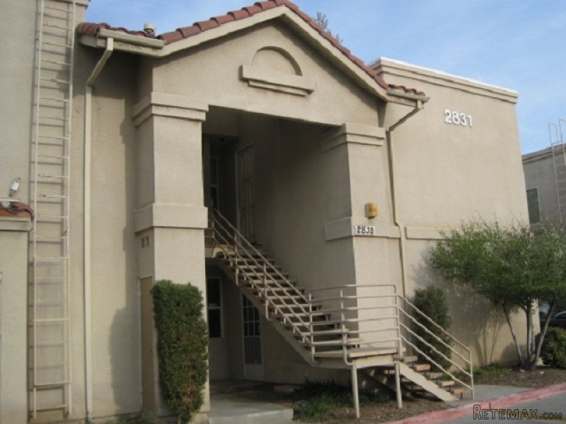 2831 W Avenue K-12 126 Lancaster, CA..