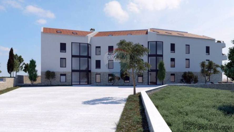 ISTRA, PULA LUKSUZNI DVOSOBAN APARTMAN U PRIZEMLJU 2.RED... - 2
