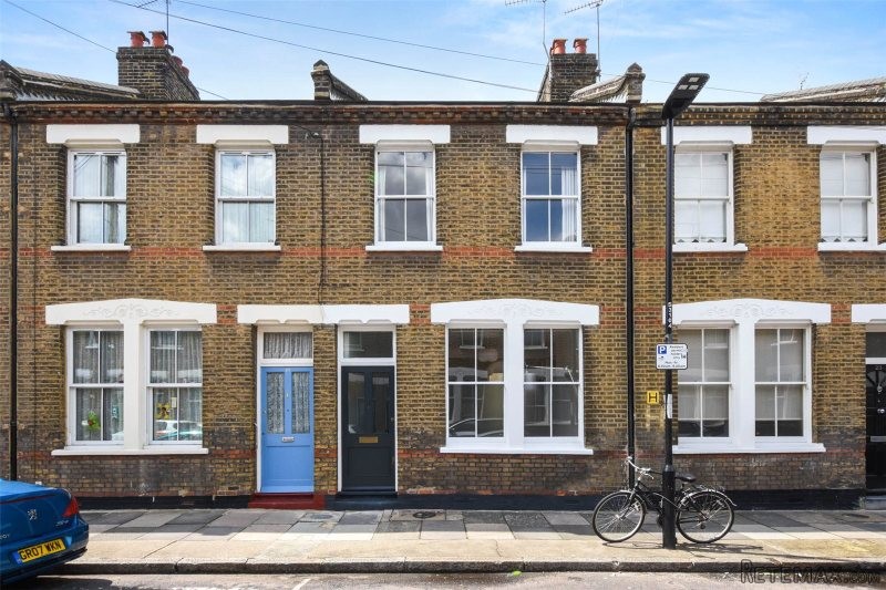 Property - London - For Sale - 2
