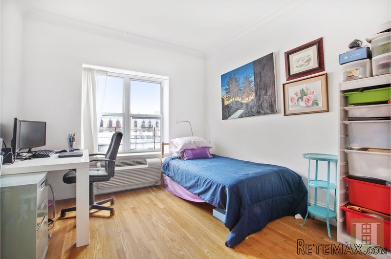 2 bedroom Apartment For Sale: 261 WEST.. - 2
