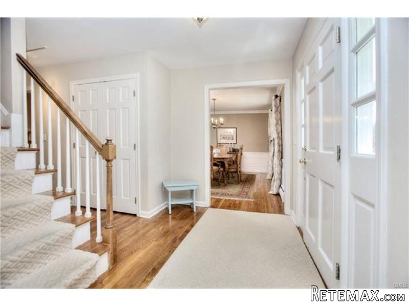 4 bedroom House For Sale: 27 SUMMIT.. - 2