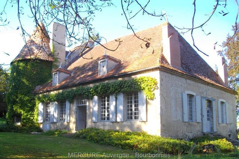 7 bedroom Manor House For Sale: 03140..