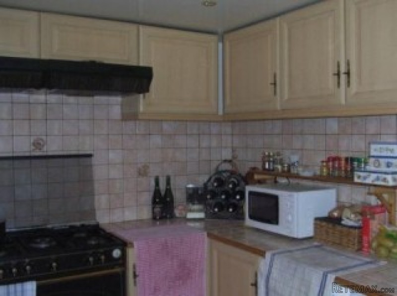 Unusual and delightful town house.. - 2