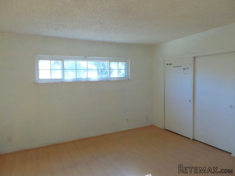 2390 Prospect Ave Riverside, CA, 92509.. - 2