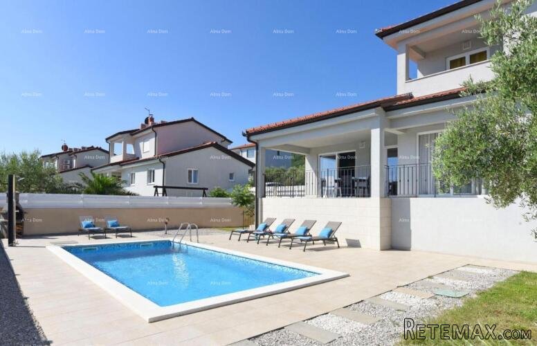 Raša – Vila s privatnim bazenom i vrtom - 2