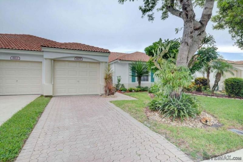 6109 Lake Hibiscus Dr, Delray Beach, FL..