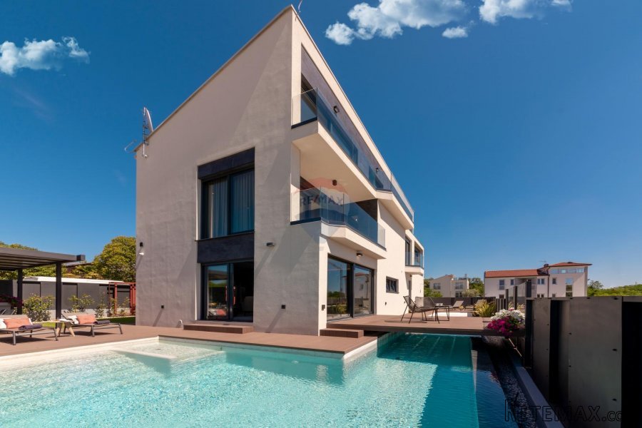 Istra, Poreč -moderna vila blizu mora i grada - 3