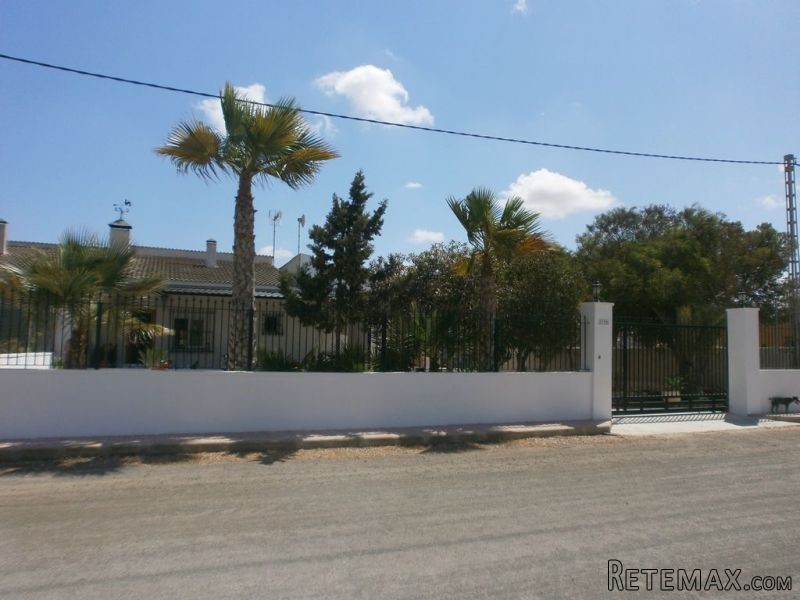 3 Bedrooms - Semi Detached - Alicante -..