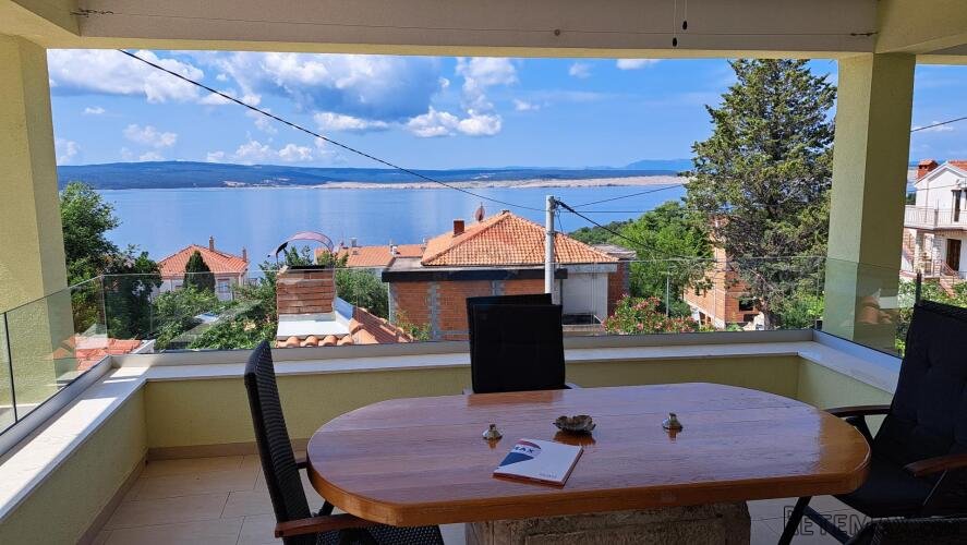 Dramalj, samostojeća kuća blizu mora