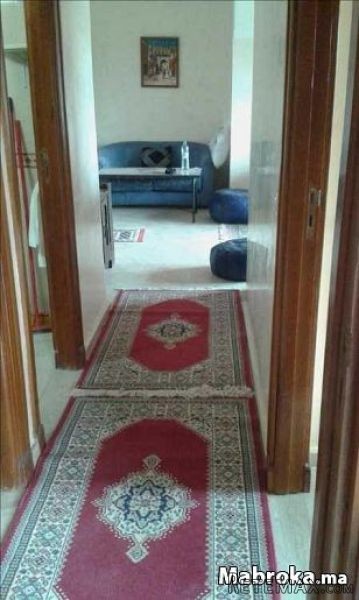 APPARTEMENT A LOUER A COTE DE MENARA..