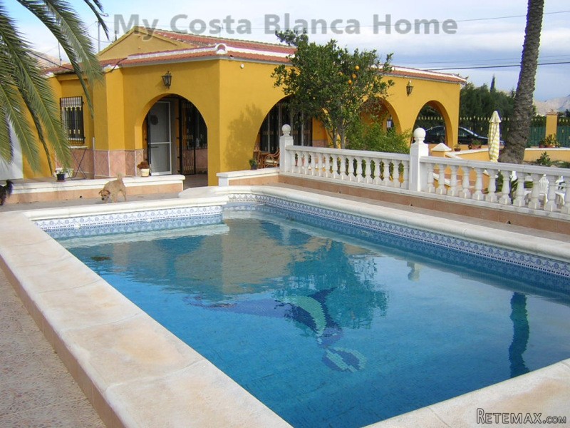 Country House With Stables In Orihuela..