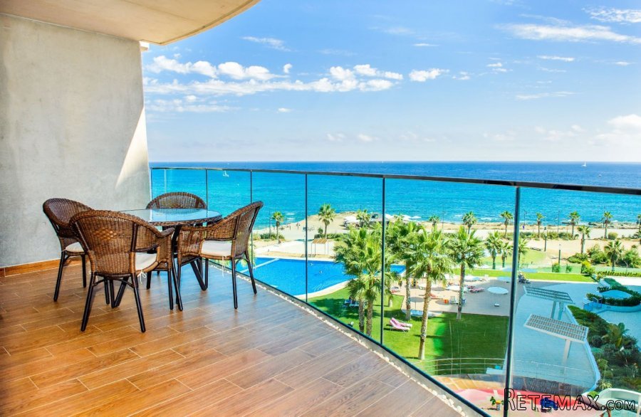 Apartamento en cuarta planta con fantásticas vistas al..