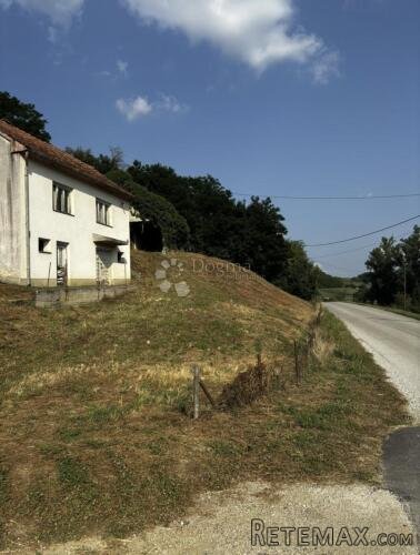 KUĆA ZA ADAPTACIJU+OGROMNO IMANJE - 3831m² - 2