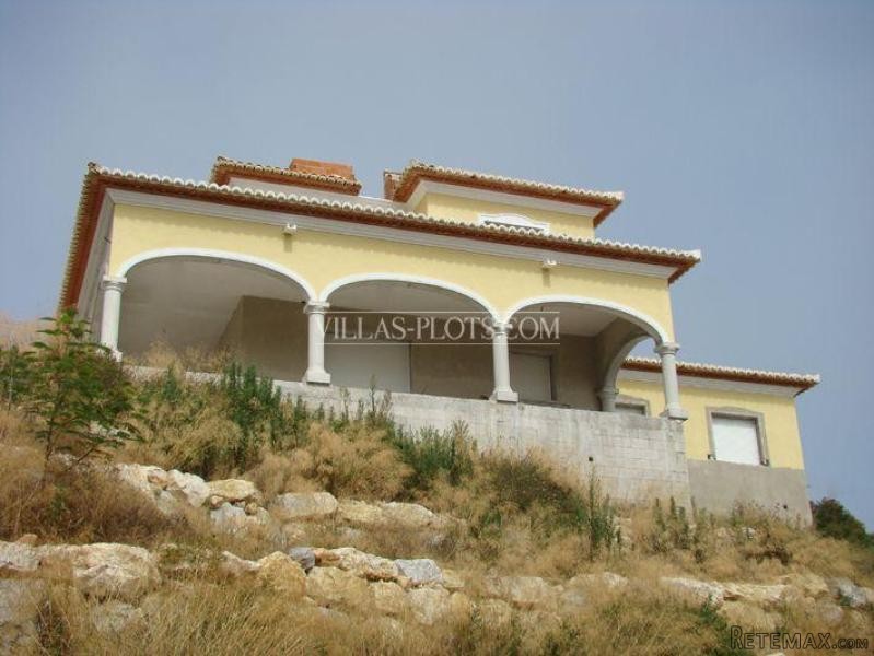 4 Bedroom Villa In Javea - 2
