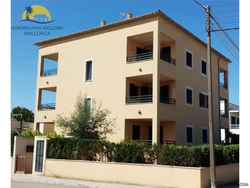 Building For Sale In Colonia De Sant..