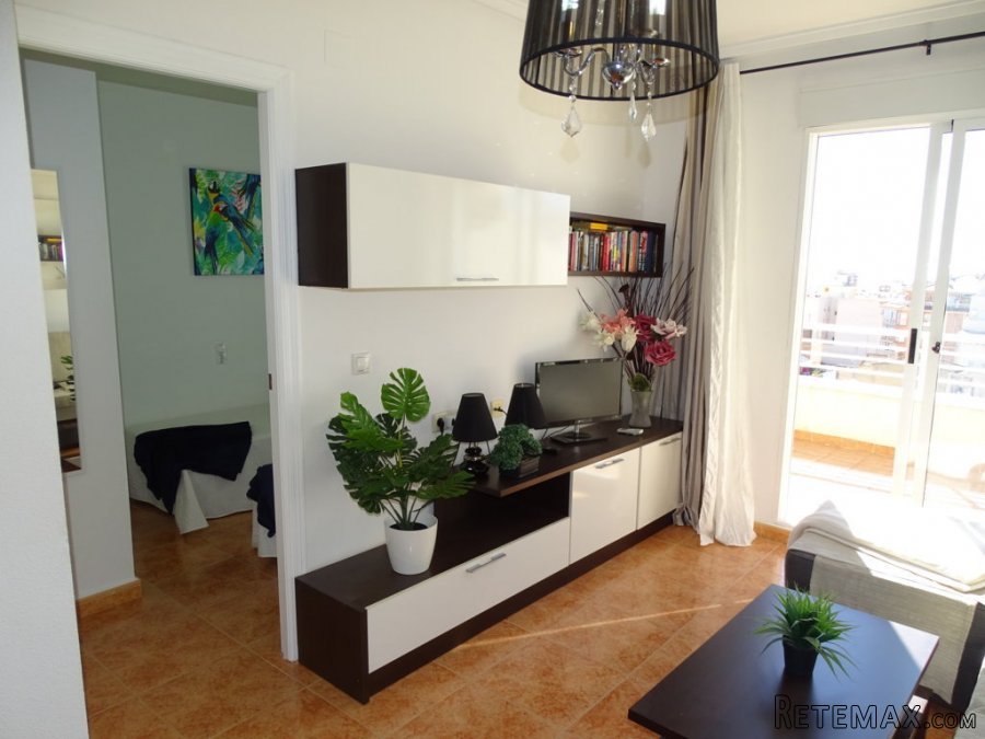 Estupendo Ático en Torrevieja zona Centro, 65 m2. de.. - 3