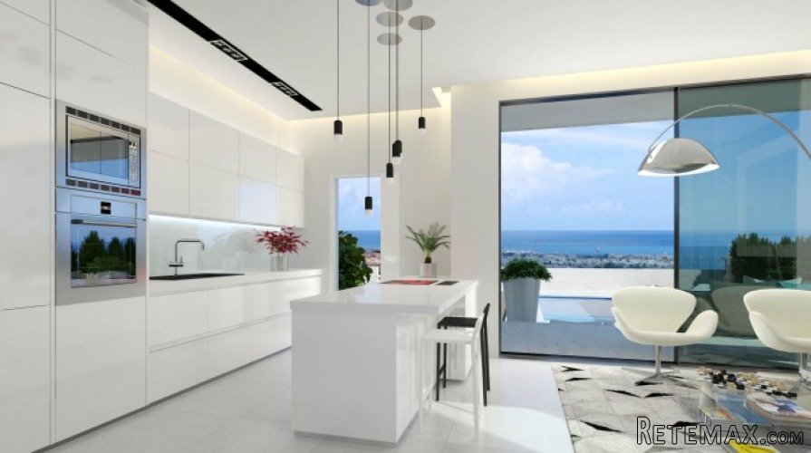 Next to the golf course of Villamartin in walking distance.. - 3