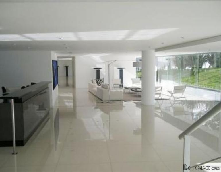 3 Bedroom Apartment - For Sale - Brava - 2