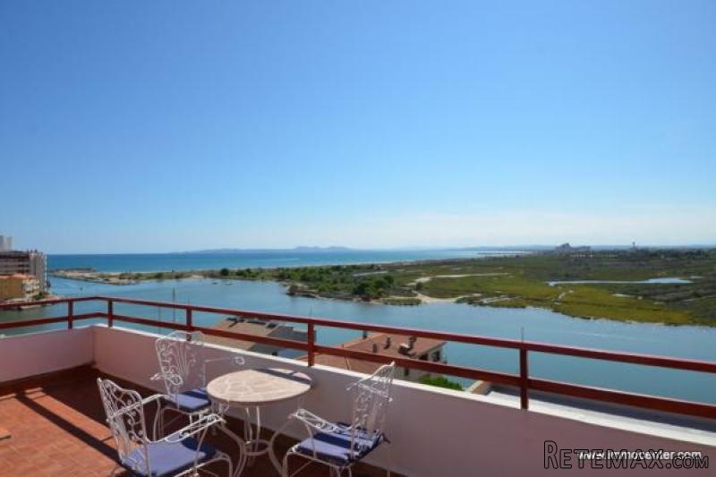 ROSES SANTA MARGARIDA: Penthouse with.. - 2