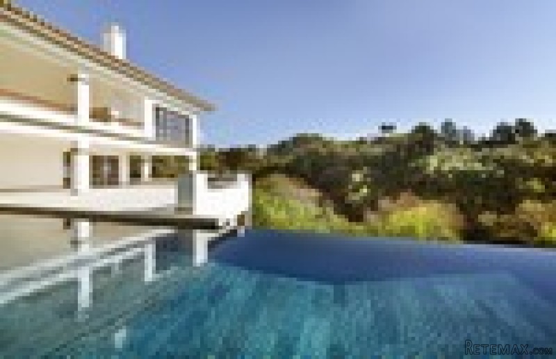 9 Bedrooms - Villa - Cadiz - For Sale