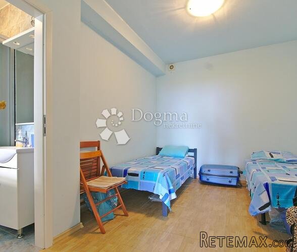 2 stana na dobroj lokaciji u Opatiji - 8