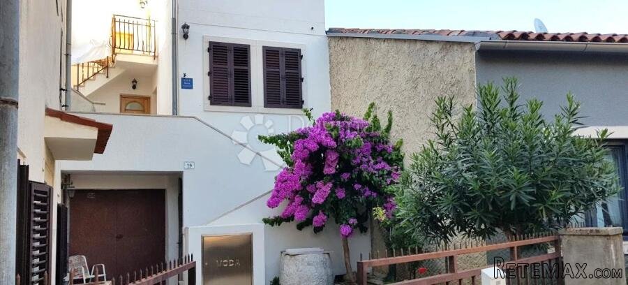 Rovinj centar – dva uređena stana na vrhunskoj lokaciji