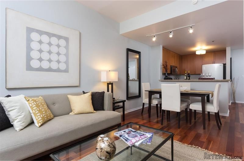 1 bedroom House Share For Sale: 821..