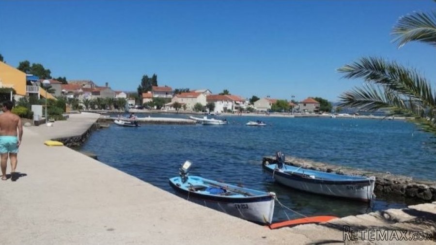 Plac na moru Peljesac-Hrvatska - 2