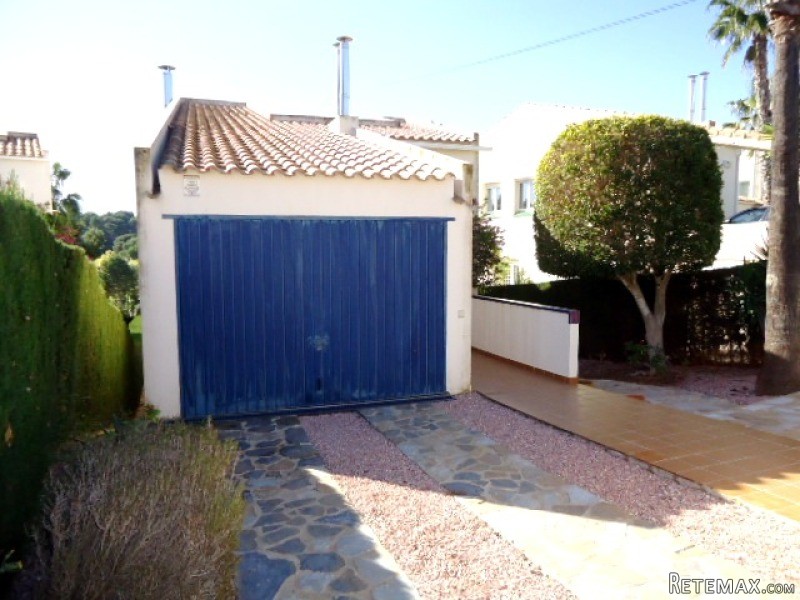 3 Bedrooms - Villa - Alicante - For Sale - 2