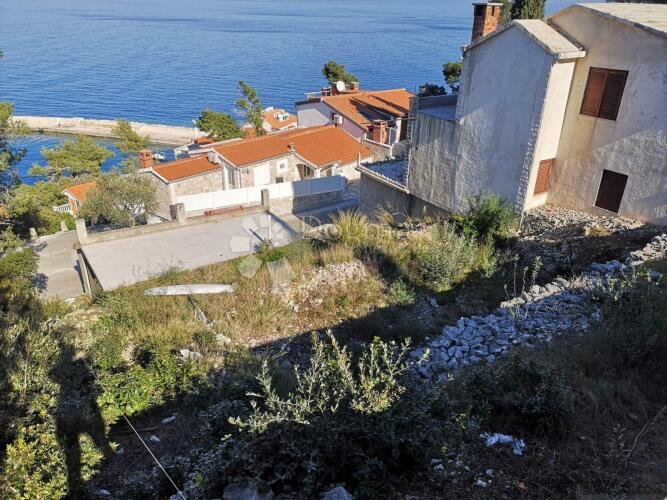 KORČULA, GRAĐEVINSKO ZEMLJIŠTE S PROJEKTOM - 3