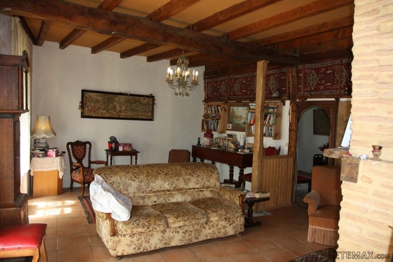A Charming Stone Built Village House.. - 2