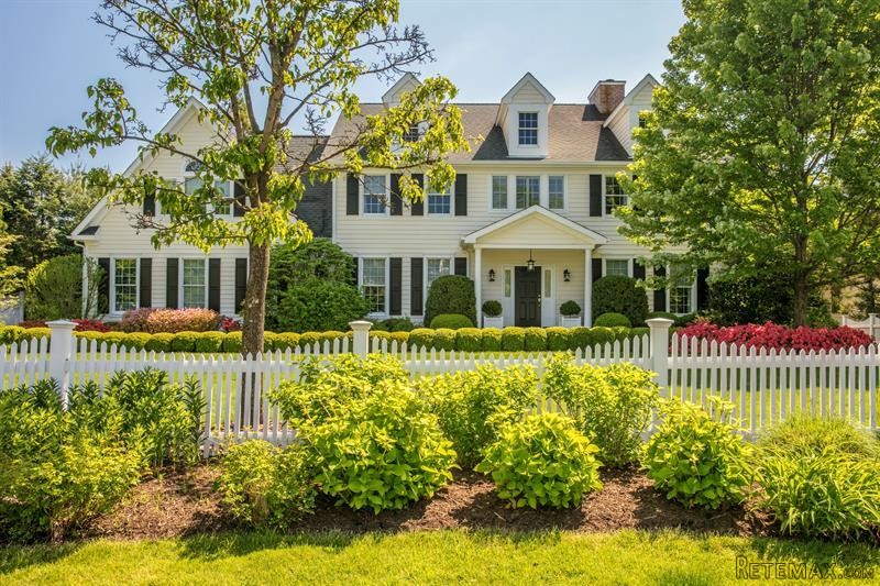 6 bedroom House For Sale: 7 Ophir Drive..